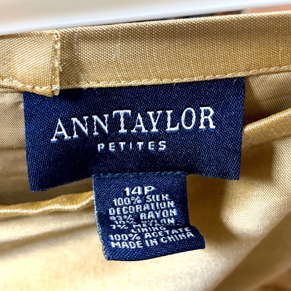 Ann Taylor Embroidered Gold Silk Skirt Size 14P - Picture 5 of 6